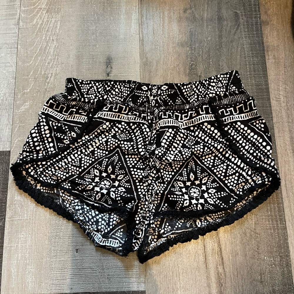 Garage shorts